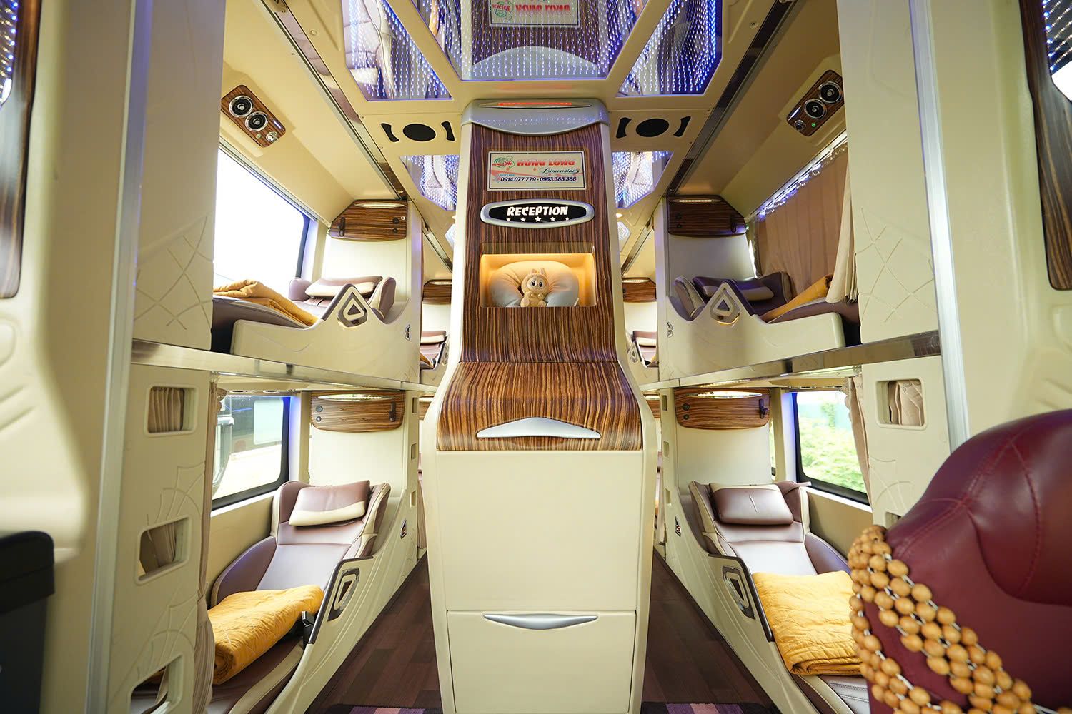 Toàn cảnh khoang Luxury 32 giường của Xe Hưng Long