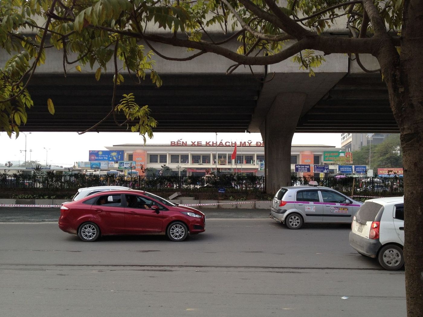 Bến xe khách Mỹ Đình tại Hà Nội
