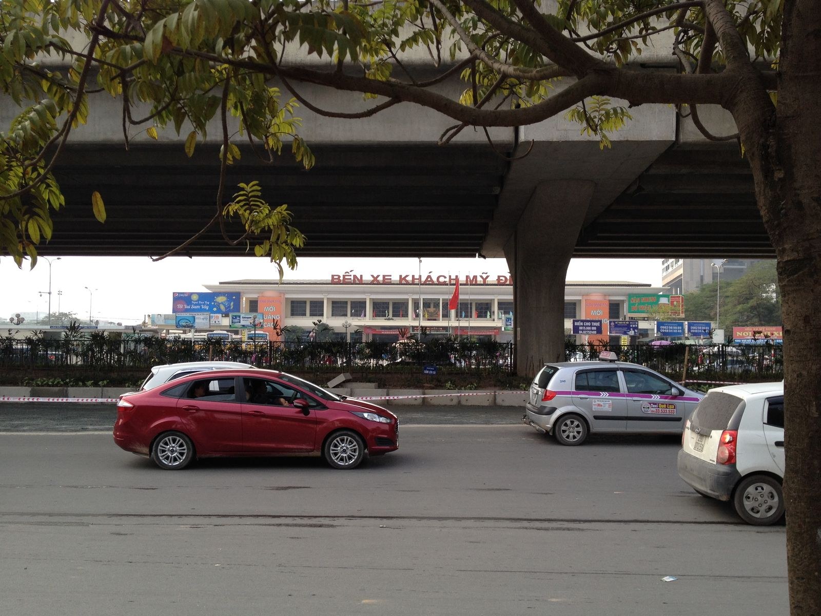 Bến xe khách Mỹ Đình tại Hà Nội