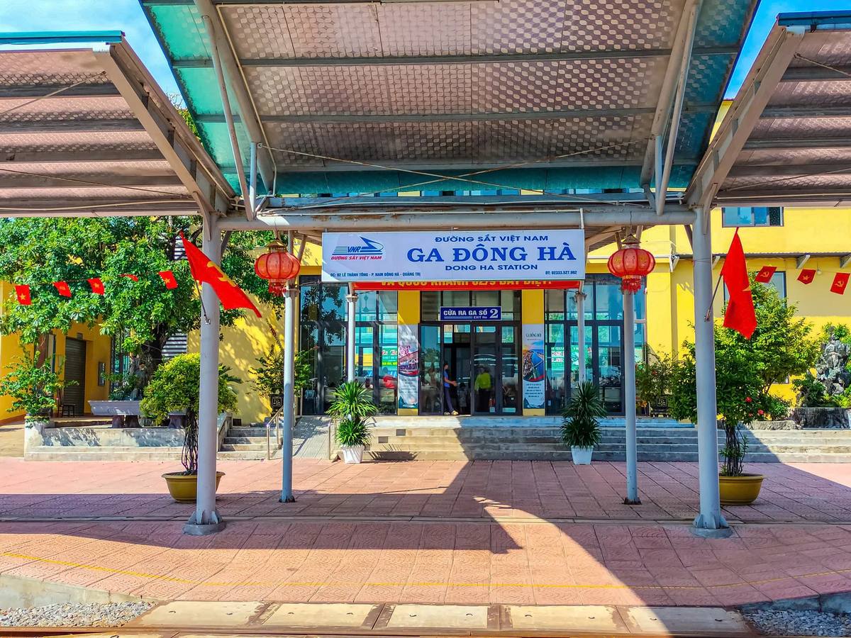 Biển hiệu Ga Đông Hà tại Quảng Trị, ảnh chụp tháng 9 năm 2026